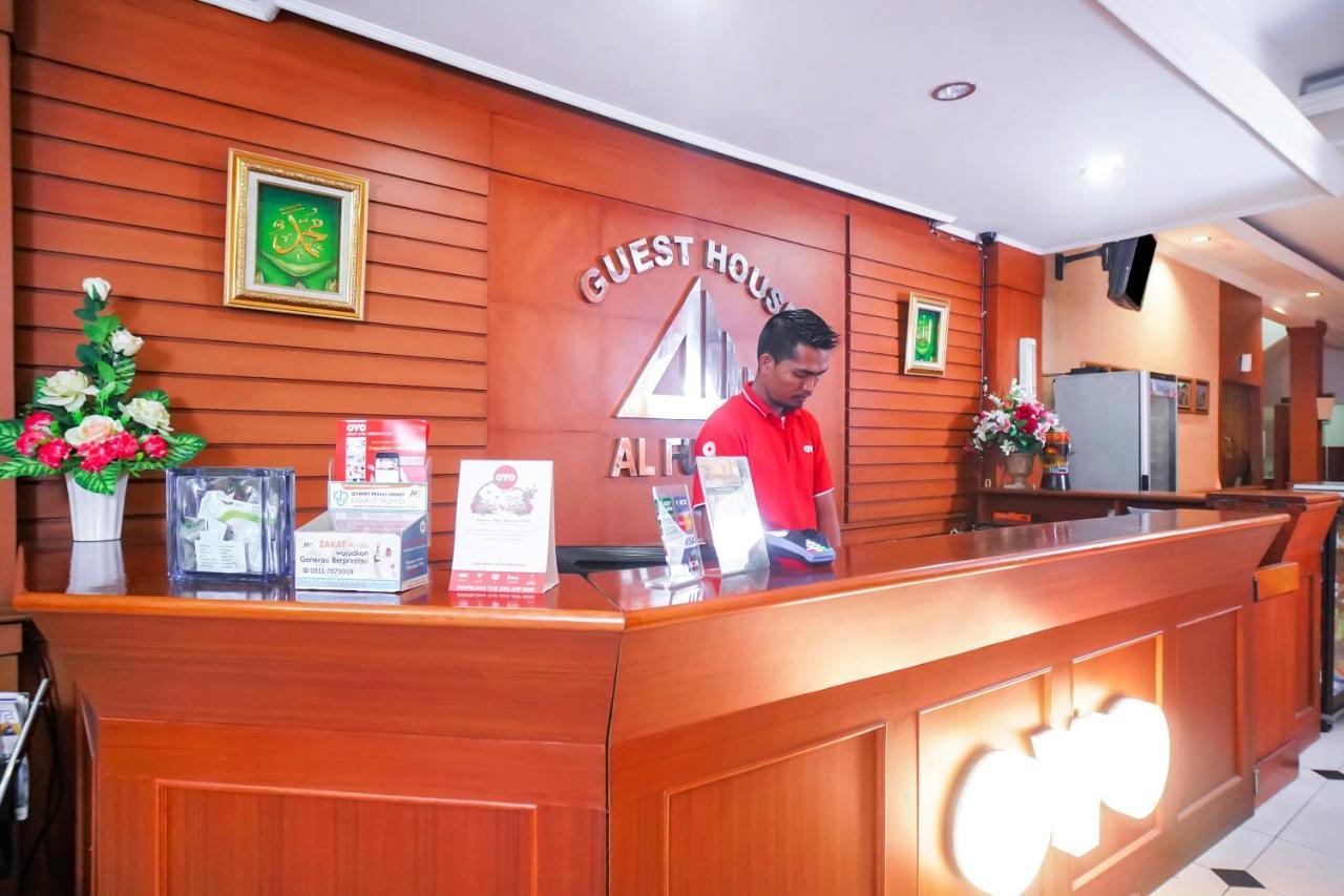 Capital O 142 Hotel Al Furqon Syariah Palembang Buitenkant foto
