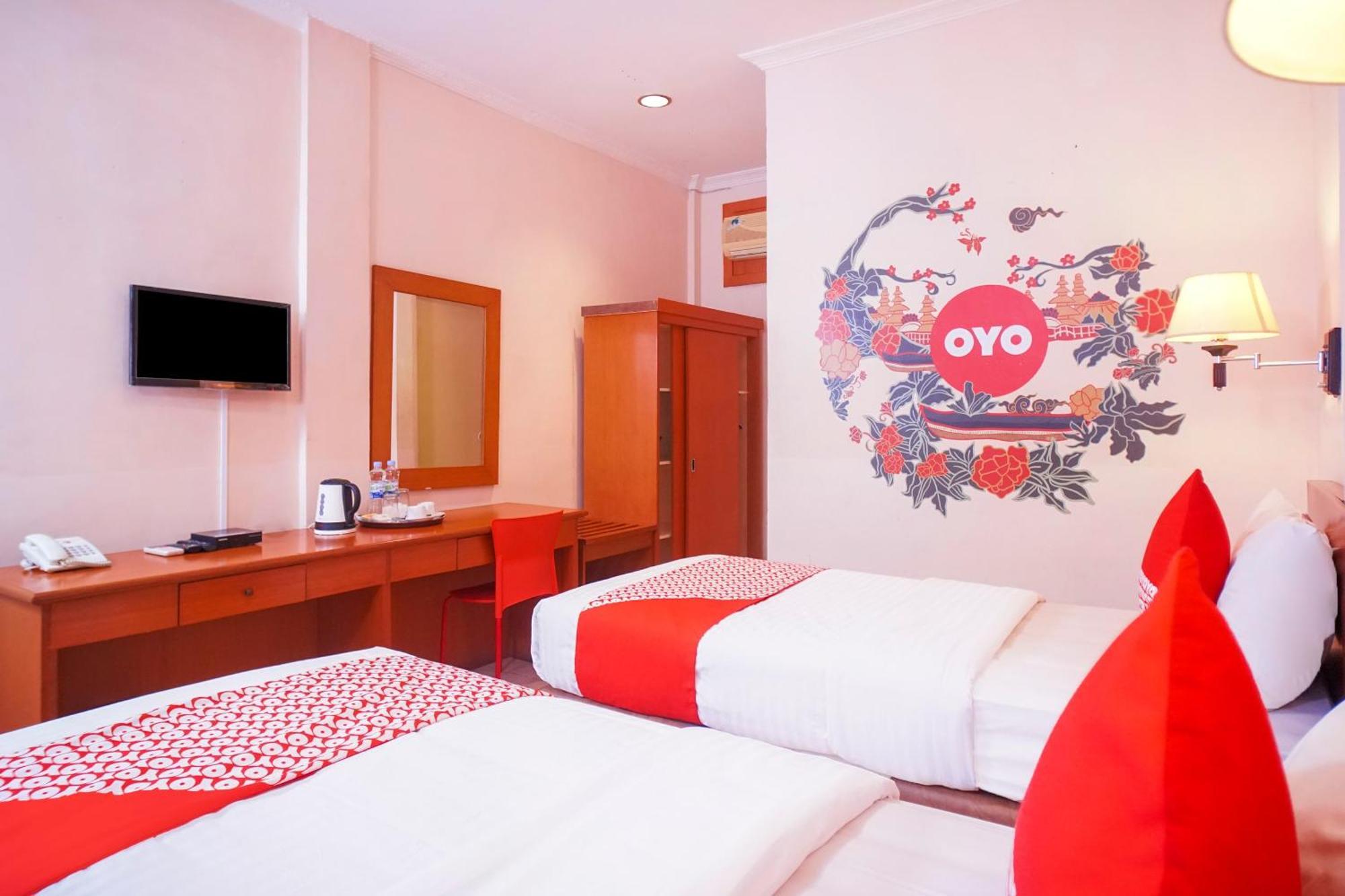 Capital O 142 Hotel Al Furqon Syariah Palembang Buitenkant foto